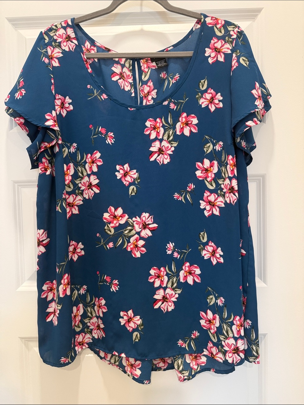 torrid Blue Floral Scoop-Neck Short Sleeve Top